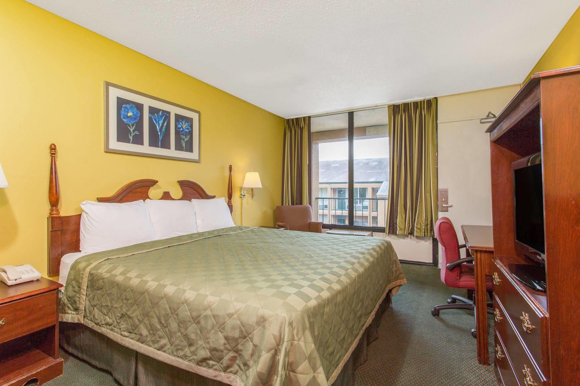 Knights Inn Roanoke Dış mekan fotoğraf