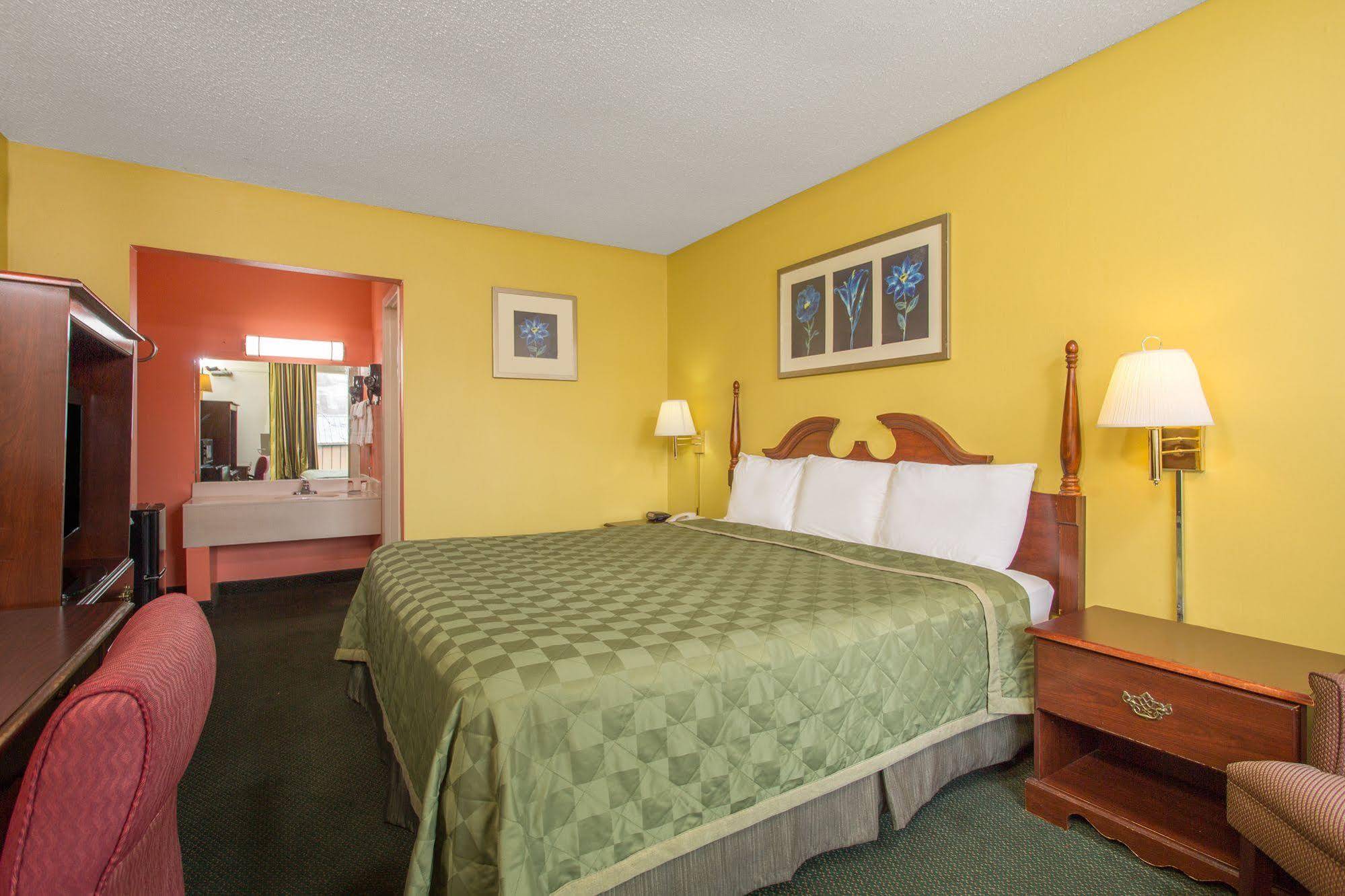 Knights Inn Roanoke Dış mekan fotoğraf